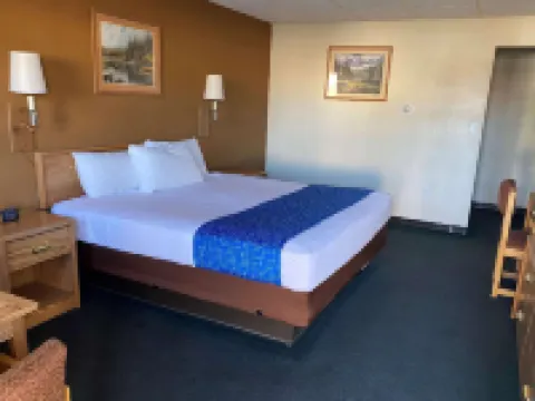 Travelodge by Wyndham Powell Hotels in Powell