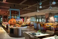 DoubleTree by Hilton Surabaya - breakfast