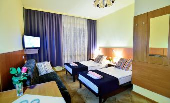 Hotel Gracja - Housity