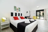 Castell Beach Aparthotel Hotels in Кастельдафелс