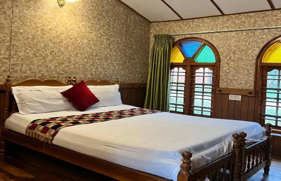 茵德拉普拉斯坦船屋