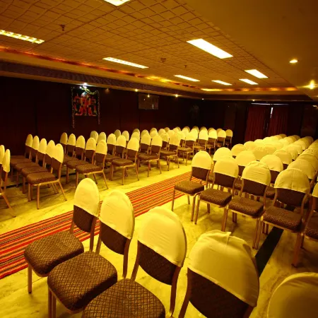Hotel Sindhuri Park