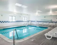 Comfort Inn & Suites - Pool