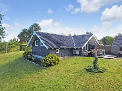 "Stefani" - 1km from the Sea