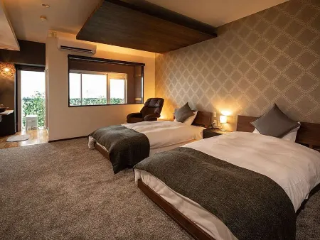 Ryuganji Onsen Hotel Yuri Отели рядом с достопримечательностью «Kyushu University of Nursing and Social Welfare»