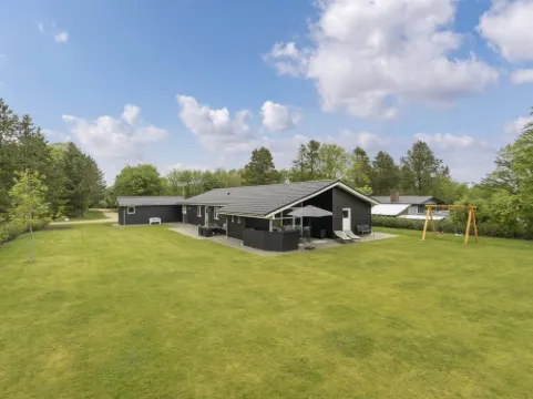 "Gardi" - 14km from the Sea