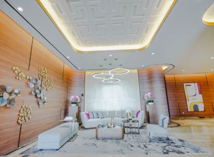 Emka Lodge Studio Room Apartement Surabaya