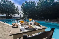 Pyrgos Petropoulaki - Swimmingpools