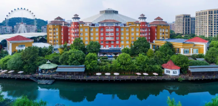 the First World Hotel (Songcheng Hangzhou Paradise Tourist Area)