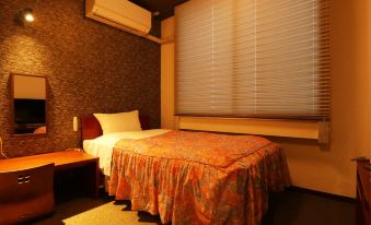 Komatsu Green Hotel