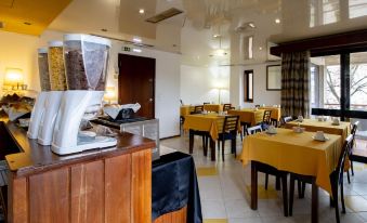 Hotel A.S. Sao Joao da Madeira - Housity