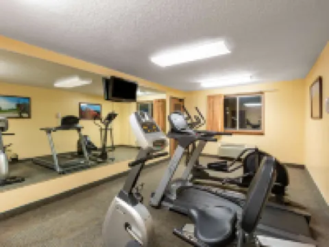 Super 8 by Wyndham Bemidji MN Hotels in Bemidji