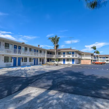 Motel 6 - Stanton, CA - Anaheim West