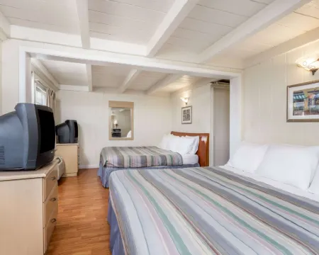 トラベロッジ バイ ウィンダム フェアフィールド / ナパ バレー フェアフィールドのホテル