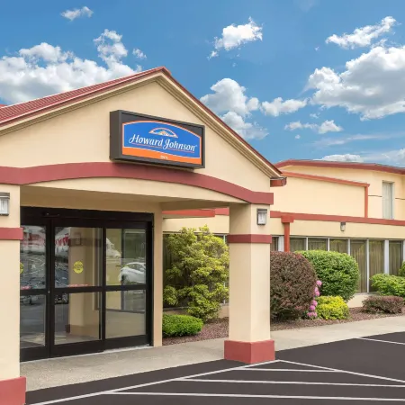 Howard Johnson by Wyndham Saugerties, NY