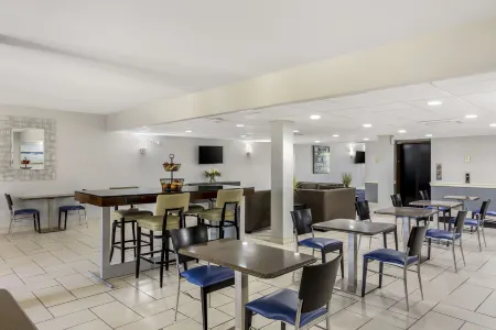 Best Western Plus Jonesboro Inn  Suites