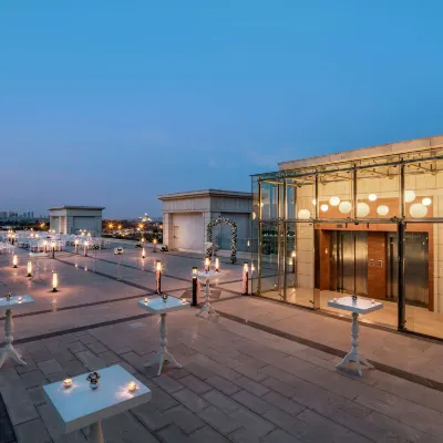 DoubleTree by Hilton Istanbul Topkapi Marmaray Kazlıçeşme İstasyonu yakınındaki oteller