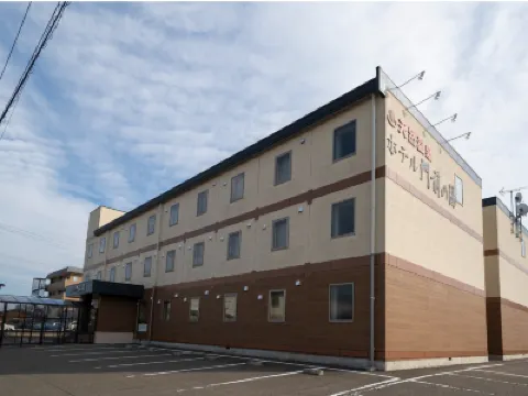 Hotel Monzennoyu فنادق في 