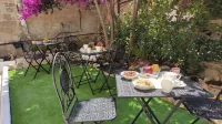 L'Ajaccio B&B Hotels in La Maddalena