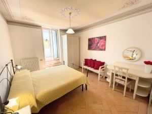 Spoleto Bella - Apartment with Terrace in Central Area - Wifi + Aircon