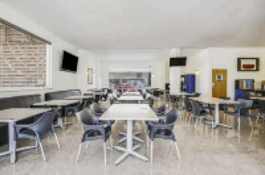 One Guadalajara Periferico Norte