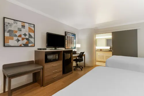 Best Western Plus Riviera Hotels in Menlo Park