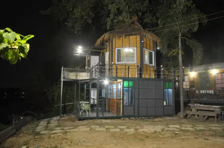 Ayutthaya Rive Camp and Yacht Charter