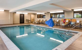 Country Inn & Suites by Radisson, Grandville-Grand Rapids West, MI