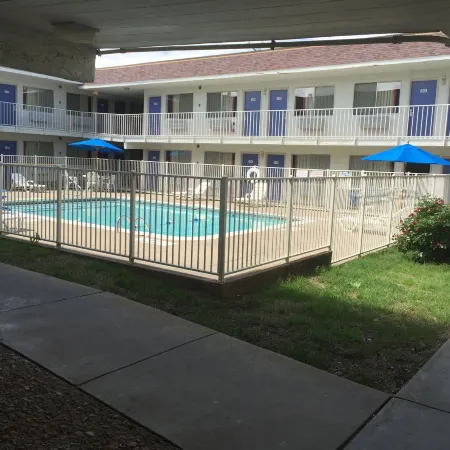 Motel 6 Ardmore, OK
