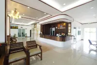 Sea Mountain Khanom Hotel - 3-Star