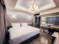 Damnernpawa Hotels in Damnoen Saduak District