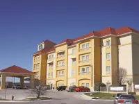 La Quinta Inn & Suites by Wyndham Brownwood Hôtels à proximité de : Brown County Museum of History & Firearms Museum of Texas