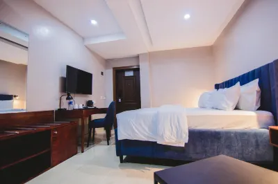 White stones hotel  호텔