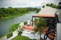 Casa Marina Bed and Breakfast - Scenic