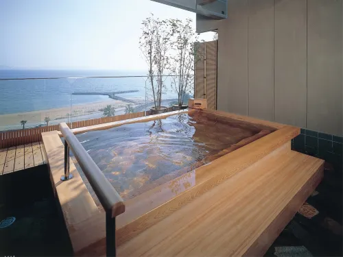 Nishiura Grand Hotel Kikkei - 3 stelle