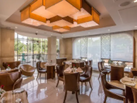 Clarks Inn Suite Gwalior Hotels in Gwalior
