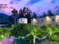 Le Grand Bleu Hotels in Tatsugo