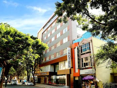 I V Sanctum Hotel