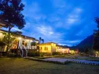 The Banyan Leaf Resort Hotels near Alpaca Hill