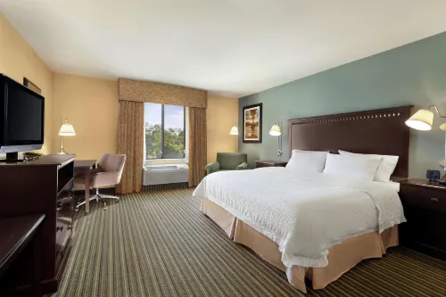 Hampton Inn & Suites by Hilton West Sacramento