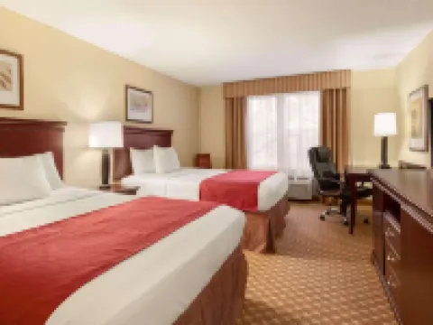 カントリー イン & スイーツ バイ ラディソン ドズウェル (キングス ドミニオン) バージニア ドスウェルのホテル