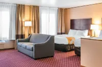 Quality Inn & Suites Hotels in Hancock