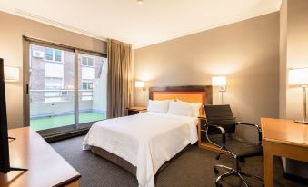 Holiday Inn Express Puerto Madero