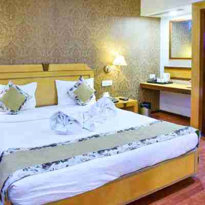 Quality Inn Residency Rooms