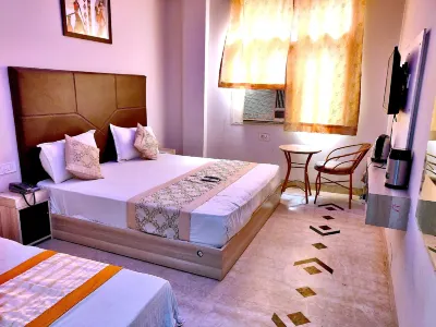 Hotel Sterling in Inn Hotels in New Delhi