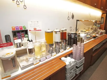 Richmond Hotel Kochi Отели рядом с достопримечательностью «The Kochi Prefectural Makino Botanical Garden»