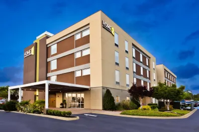 Home2 Suites by Hilton Columbus Hotels near Praise Ministry Tabernacle