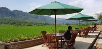 Villa Tenjo Gunung Hotels in Ciemas