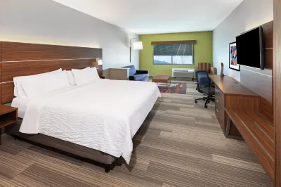 Holiday Inn Express & Suites Dalhart Hotels in 