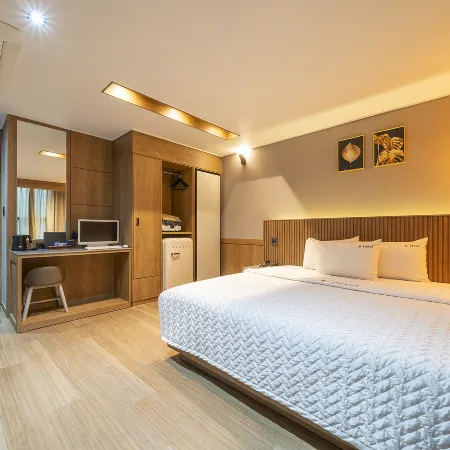 Busan Dadaepo One Hotel Отели рядом с достопримечательностью «Пляж Дадэпо»